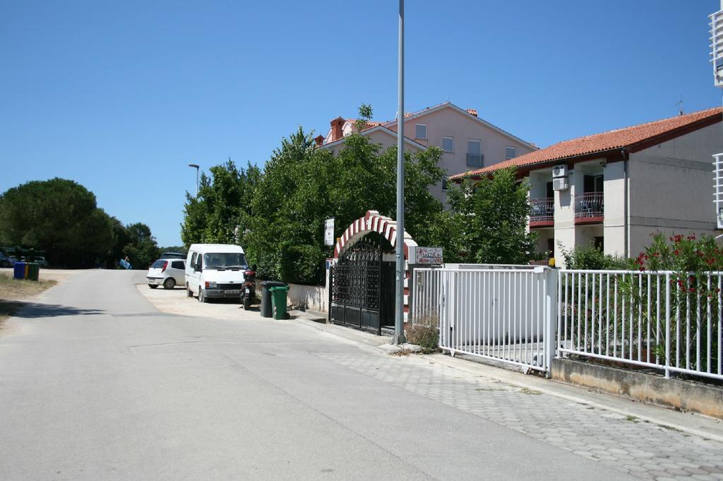Apartments Nea Rovinj Exterior foto